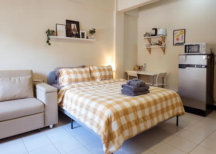 Apartment 204hideaway-local With Street Food Only 15 Min Walk To Skytrain