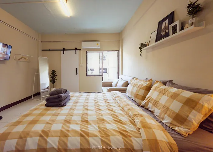 204hideaway-local With Street Food Only 15 Min Walk To Skytrain