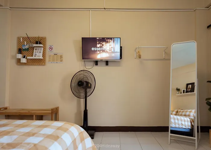 204hideaway-local With Street Food Only 15 Min Walk To Skytrain * Bangkok