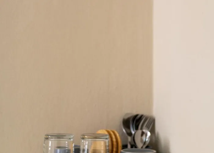 Apartment 204hideaway-local With Street Food Only 15 Min Walk To Skytrain *