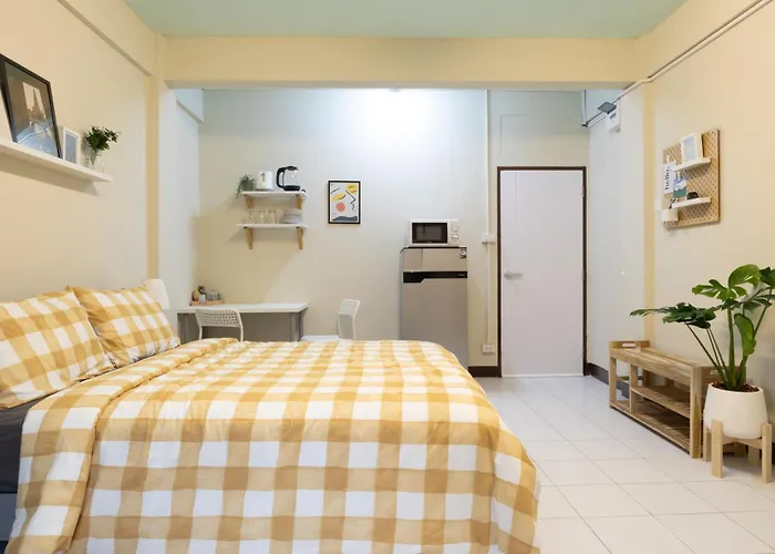 Apartment 204hideaway-local With Street Food Only 15 Min Walk To Skytrain *